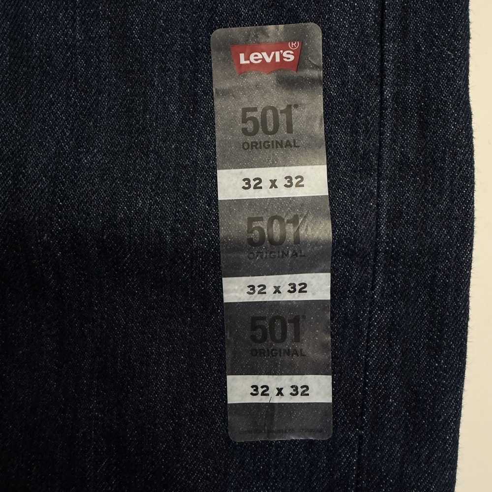 Levi's 501 Original Fit Men's Jeans 32x32 Dark Wash Blue Denim Button Fly NEW - Picture 4 of 11